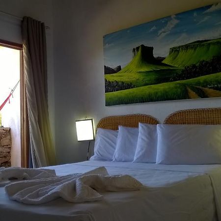 Art Hotel Cristal De Igatu Buitenkant foto